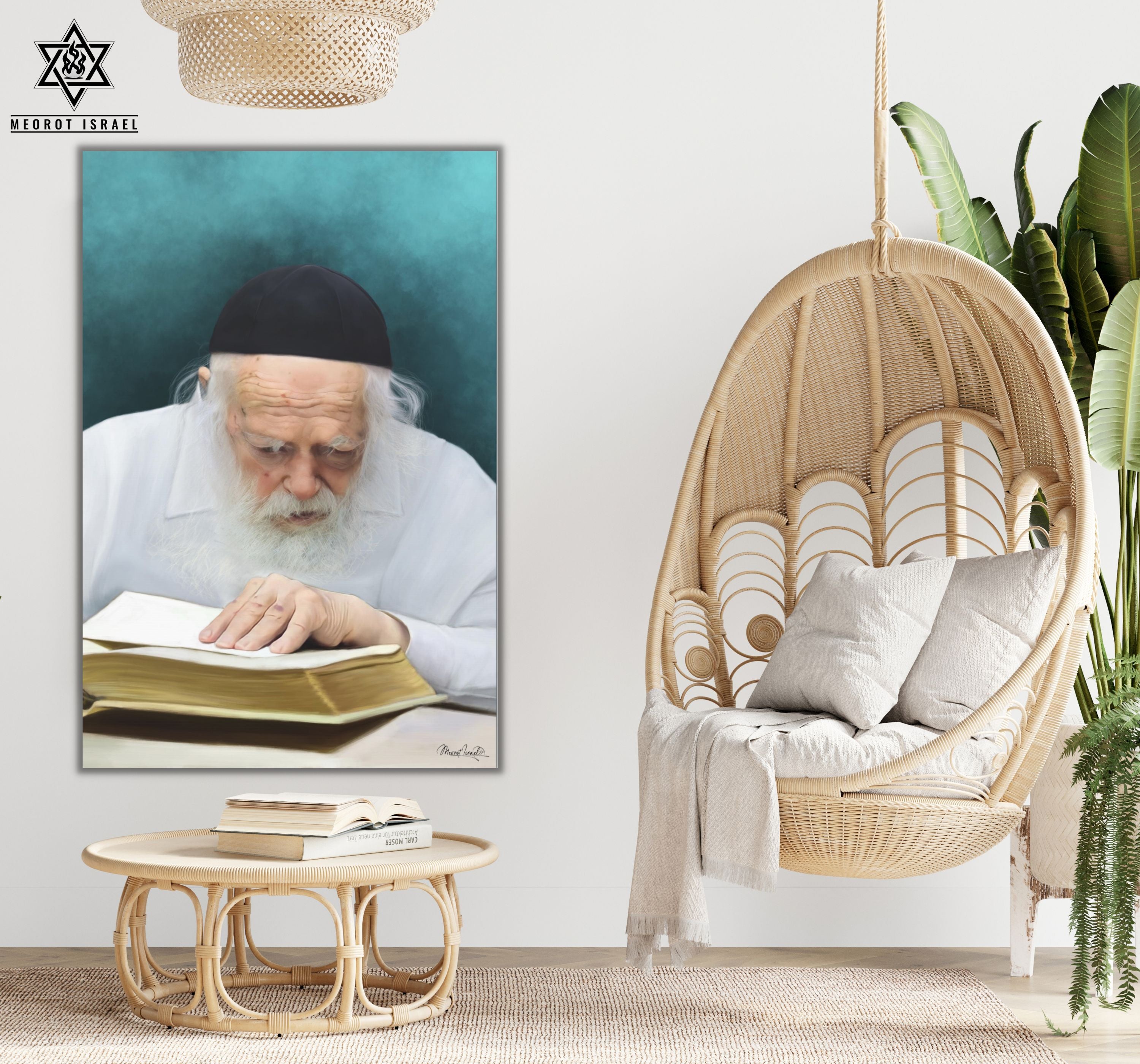 Rav Chaim Kanievsky Immersed in Torah Study